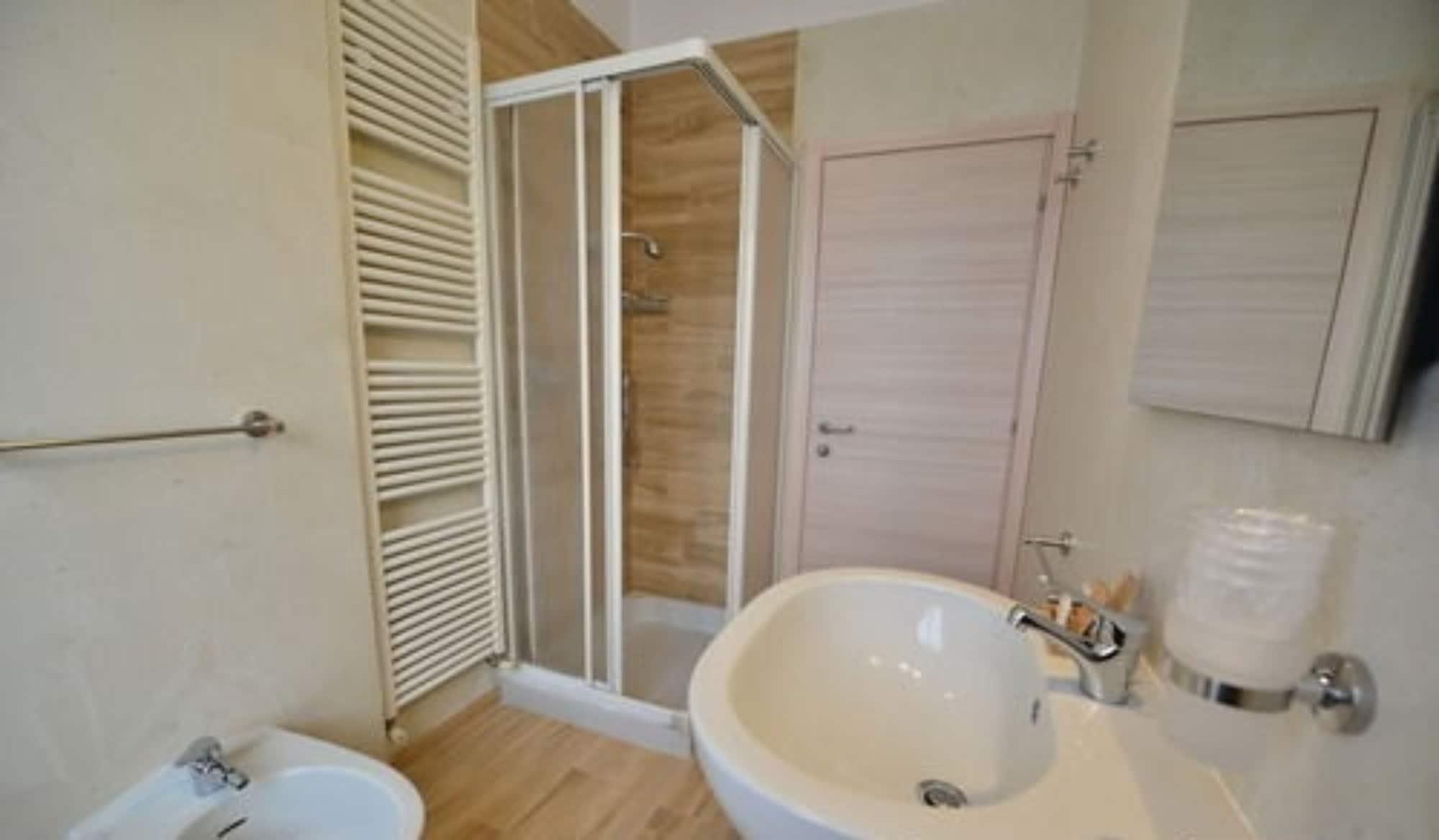 Hotel Bella Peschiera Peschiera del Garda Ngoại thất bức ảnh