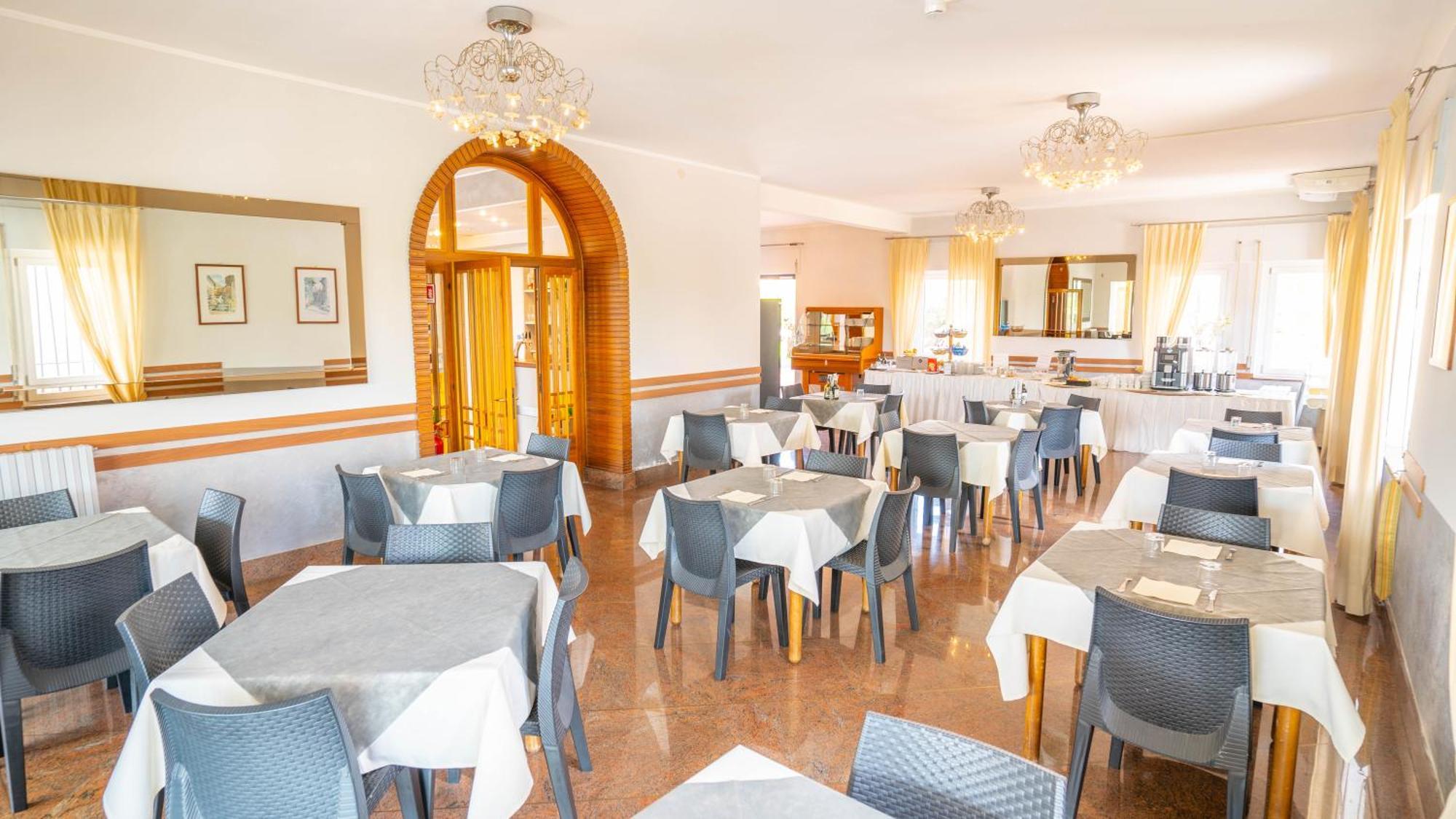 Hotel Bella Peschiera Peschiera del Garda Ngoại thất bức ảnh